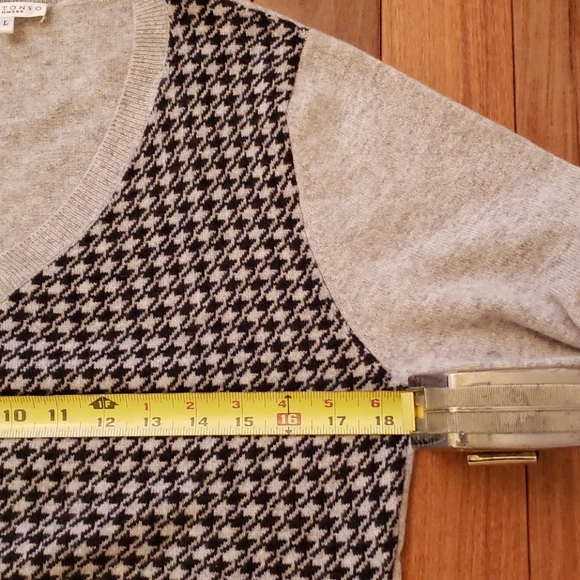 Cashmere sweater - Picture 3 of 6